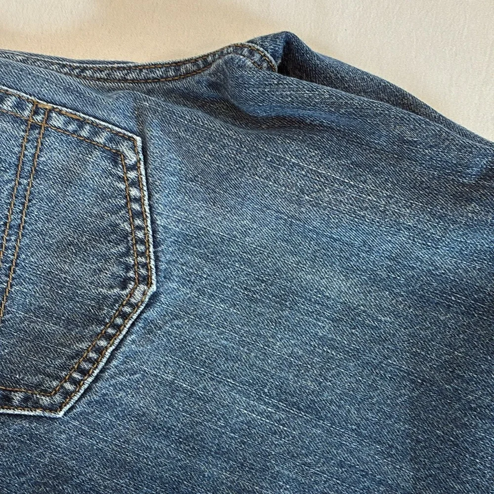 The Children's place set of two boys straight leg jeans dark & light wash Sz 12